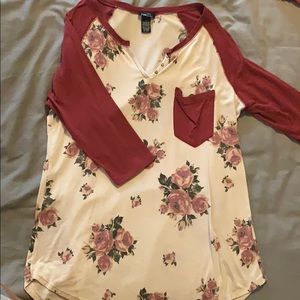 Quarter sleeve shirt